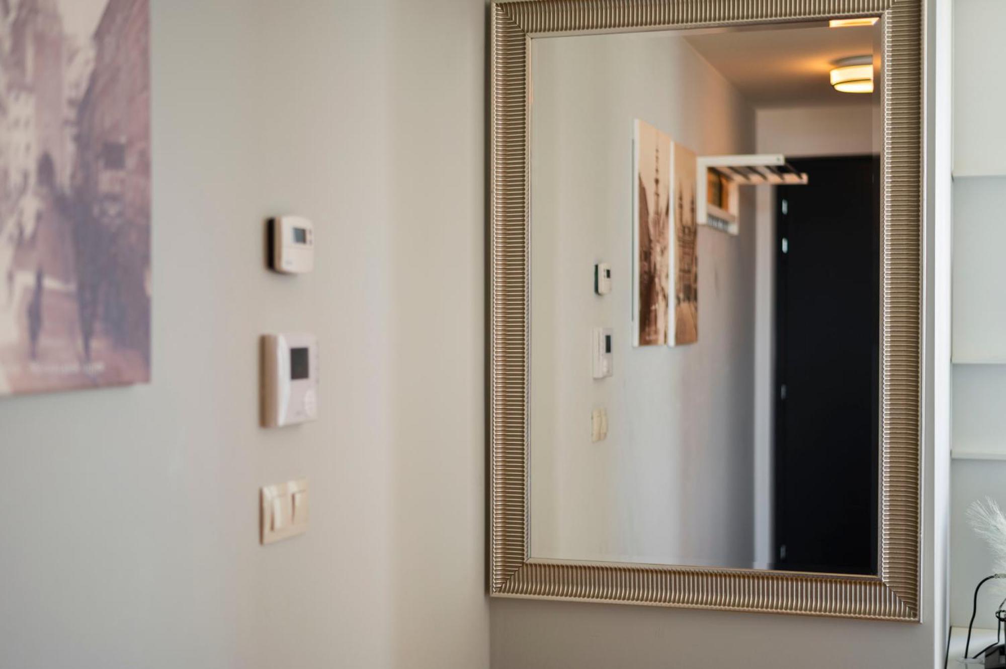 Luxury 1Bdrm On The 28Th Floor Apartment Bratislava Bagian luar foto